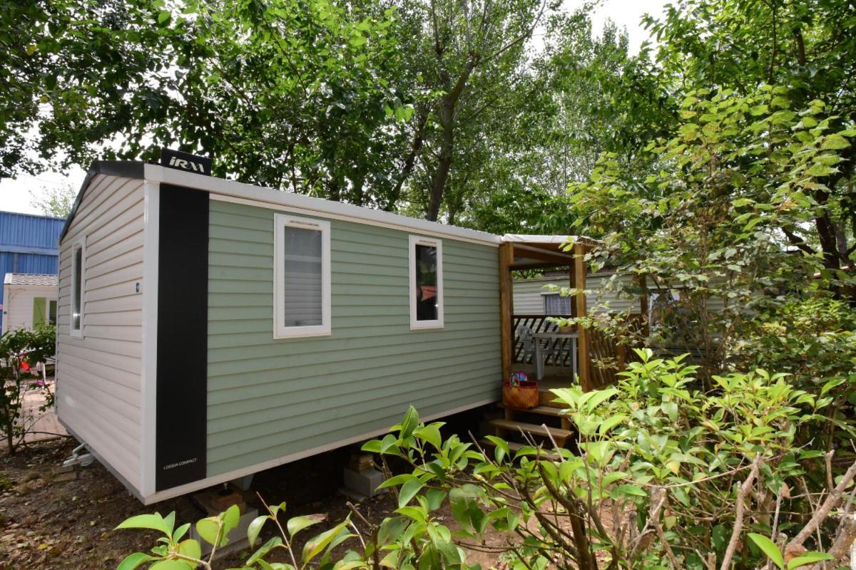 Camping Les Salisses - Maeva Vias Εξωτερικό φωτογραφία